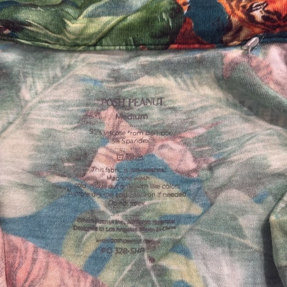 Posh Peanut Jungle Print Pajamas Set Medium - Picture 7 of 10